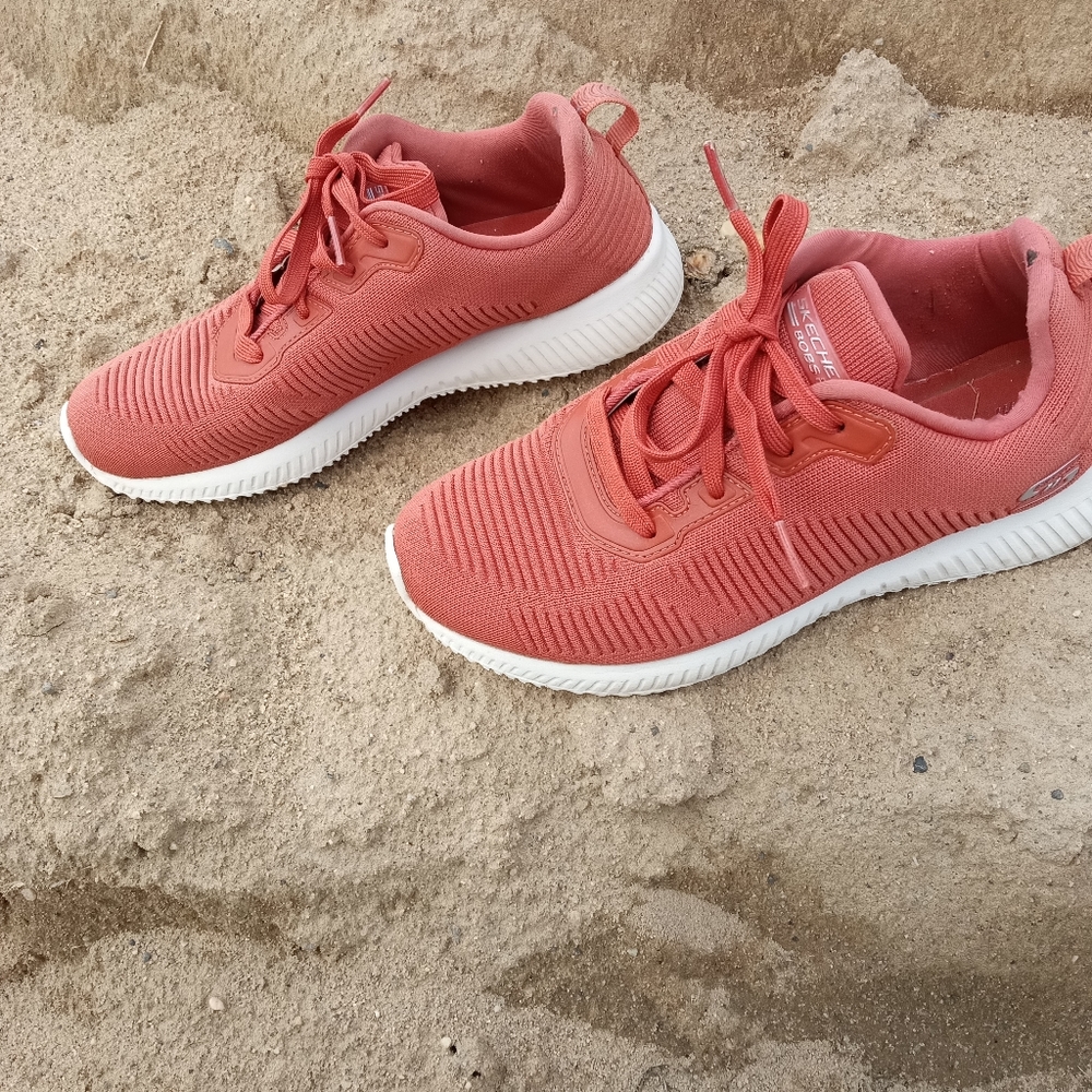 Sketchers size 6 1/2